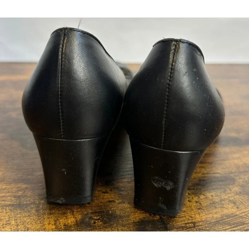Salvatore Ferragamo Boutique Black Leather Square Toe Block Heel Pumps 6 B Italy - Picture 16 of 16